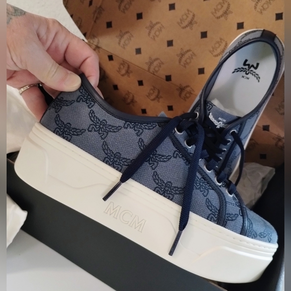 MCM Tennis Shoes Size 7 Womens NWT - Picture 4 of 14